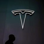 Elon Musk is asking Apple to help in Tesla crash lawsuit- Details